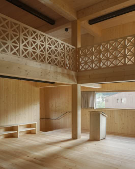 Delueg Architekten, Haus der Berge 