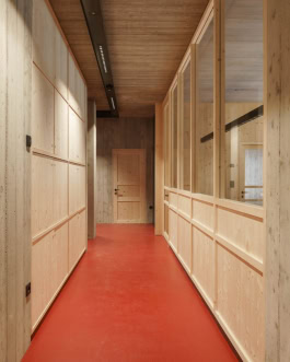 Delueg Architekten, Haus der Berge